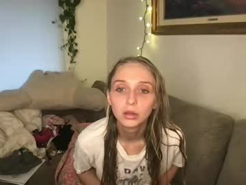 rosepuzzy69's chat room