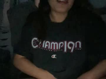 luvie8888's chat room