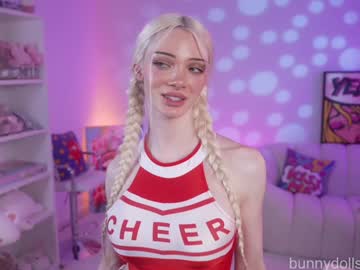 bunnydollstella's chat room