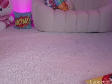 bunnydollstella's chat room
