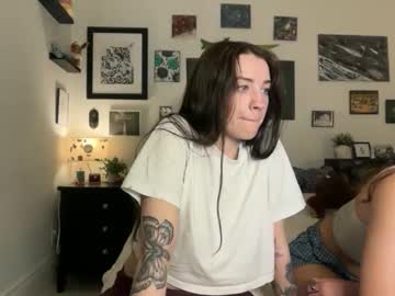 hannahtaylorr's chat room