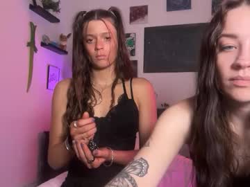 miamoorexo's chat room