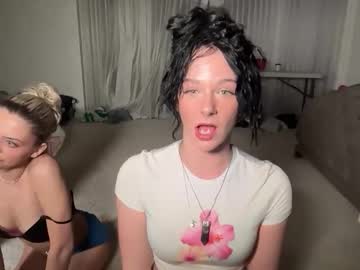 kendallmonroee's chat room