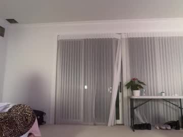 kendallmonroee's chat room