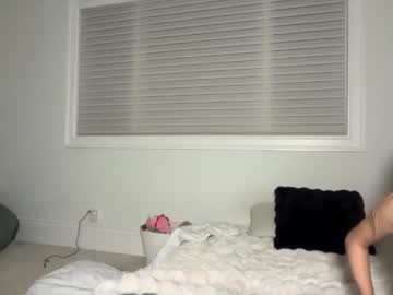 kenziesmithh's chat room