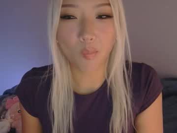 vivianwinters's chat room