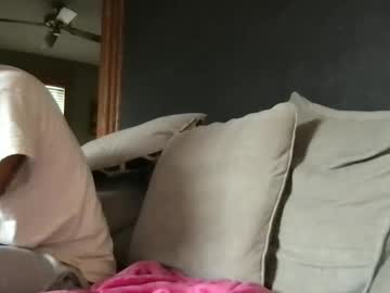 yournewbigmama's chat room