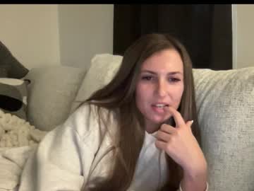 laylahlaylah1's chat room