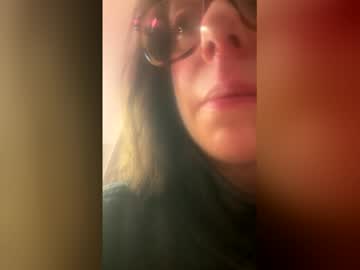 amqandecm's chat room