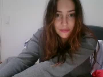 tfeather0532's chat room