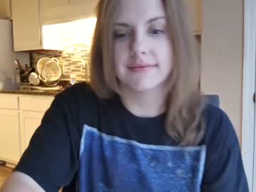 tinywithtiddies's chat room