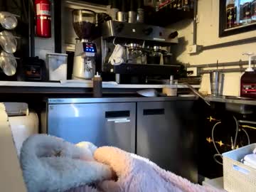 ivydollxoxo's chat room