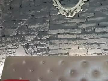 vixvixenn's chat room