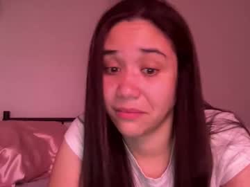 kissandcurrency's chat room