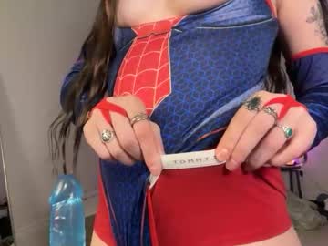 hannahtaylorr's chat room