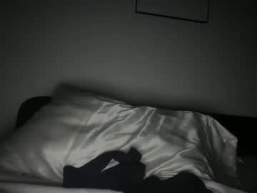 66james90210's chat room