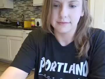 tinywithtiddies's chat room