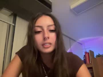 daisyy_belle's chat room