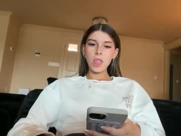 clairewalkerrr's chat room