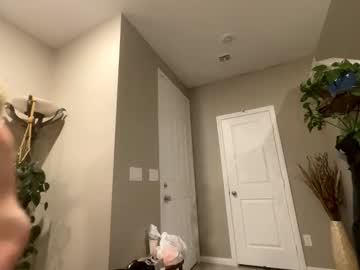 auroraviixen's chat room