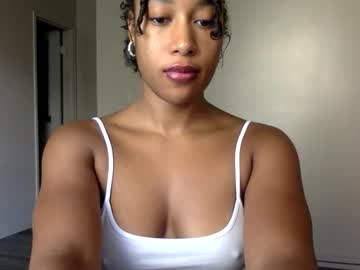 gyalxoxo's chat room