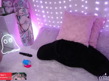 crimsonkitten's chat room