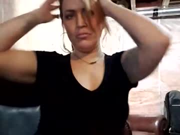 coupleoffantastics's chat room