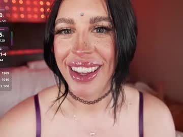 saintjade's chat room