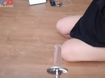 serareads's chat room