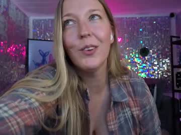 lucyallen4201's chat room