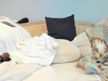 eatmygingersnapps's chat room