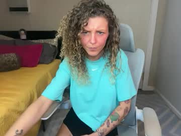 candimay101's chat room