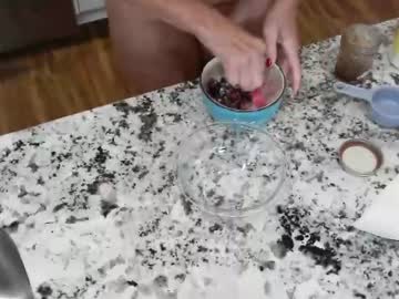 lovingcouple1969's chat room