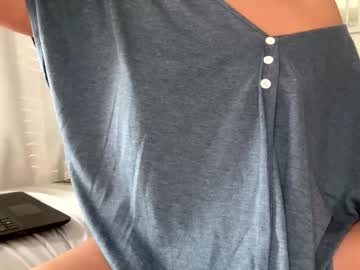 straightoutthetrailer's chat room