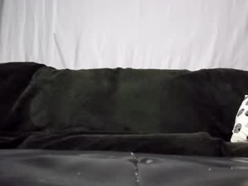 coupleoffantastics's chat room