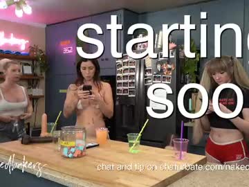 nakedbakers's chat room