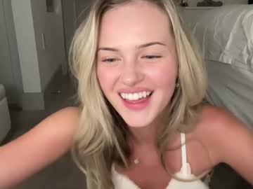 luvaimee's chat room