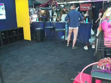 foxy_gamer's chat room