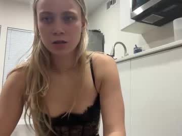 lanademira's chat room