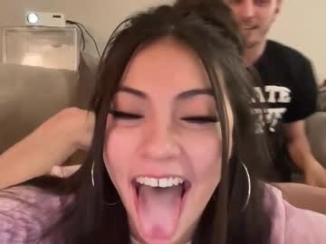 laylakitten4's chat room