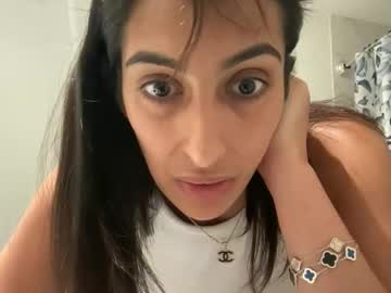 camiliakxoxo's chat room