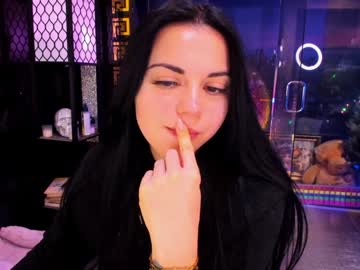 alma_pearl's chat room