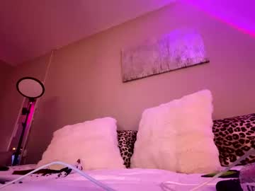 flexyroxxxy's chat room