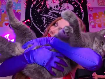 daphnemadison's chat room