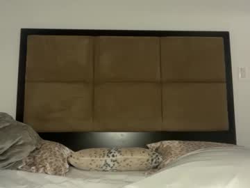 dollyrhodesss's chat room