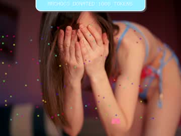 newchloe18's chat room