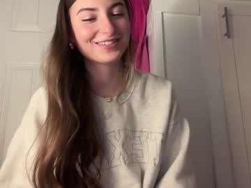 fantasyella's chat room