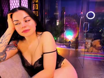 alma_pearl's chat room