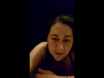 alabasterbunny's chat room