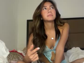 dollyrhodesss's chat room